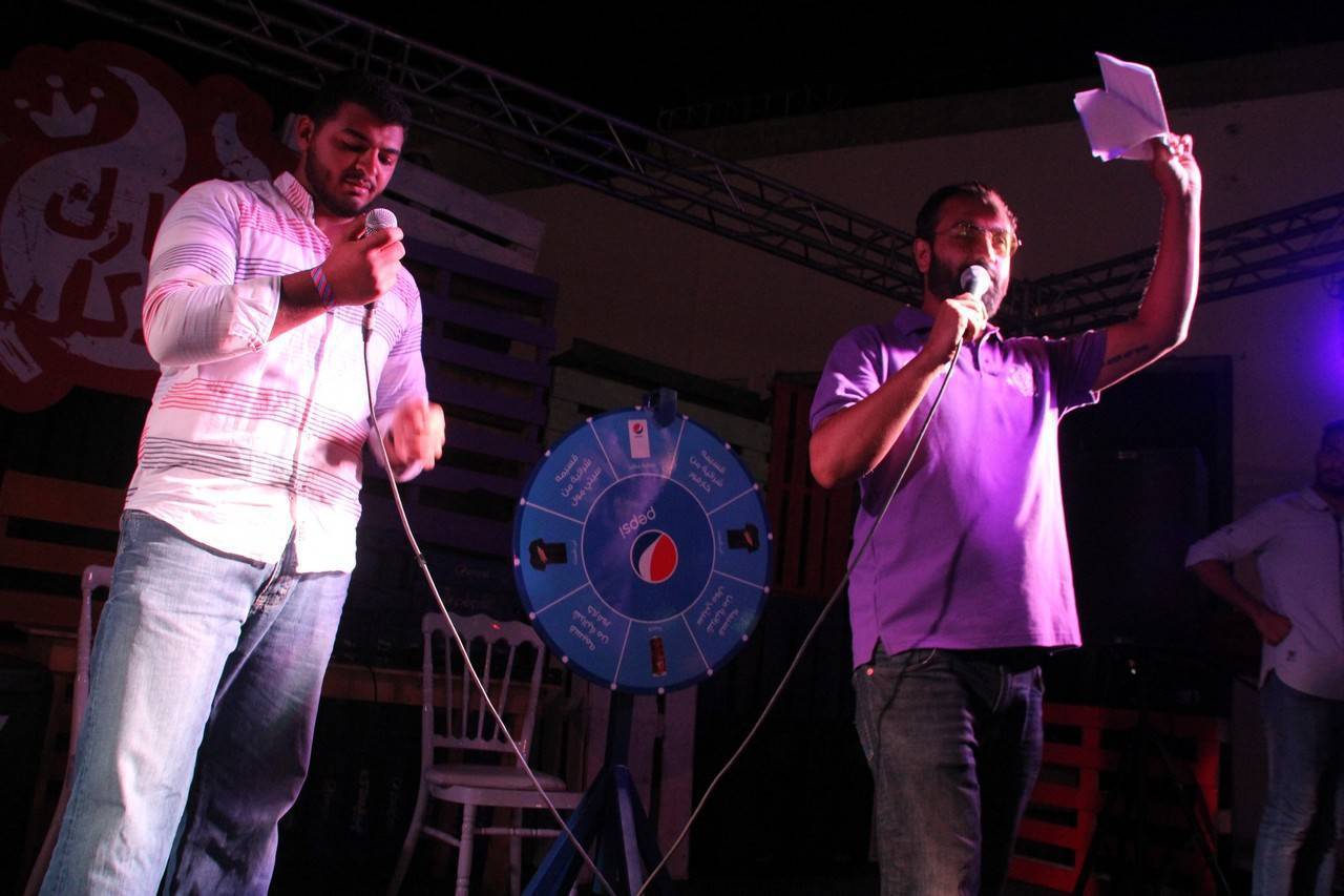 احيا الفنان الأردني محمد رمضان امسية غنائية فنية في “بارك الأكل” 