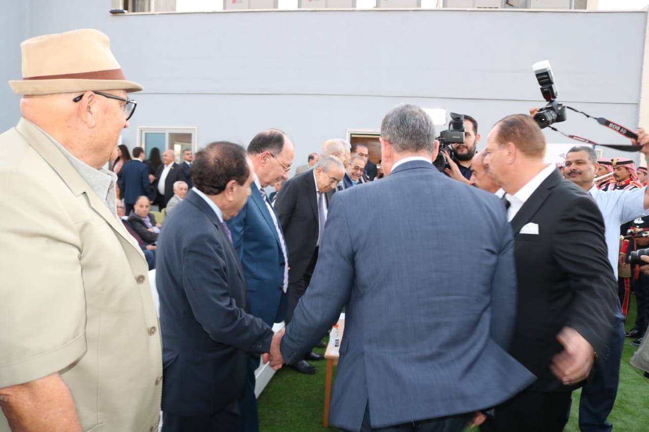وزير الصحة يفتتح مستشفى عبدالهادي العام