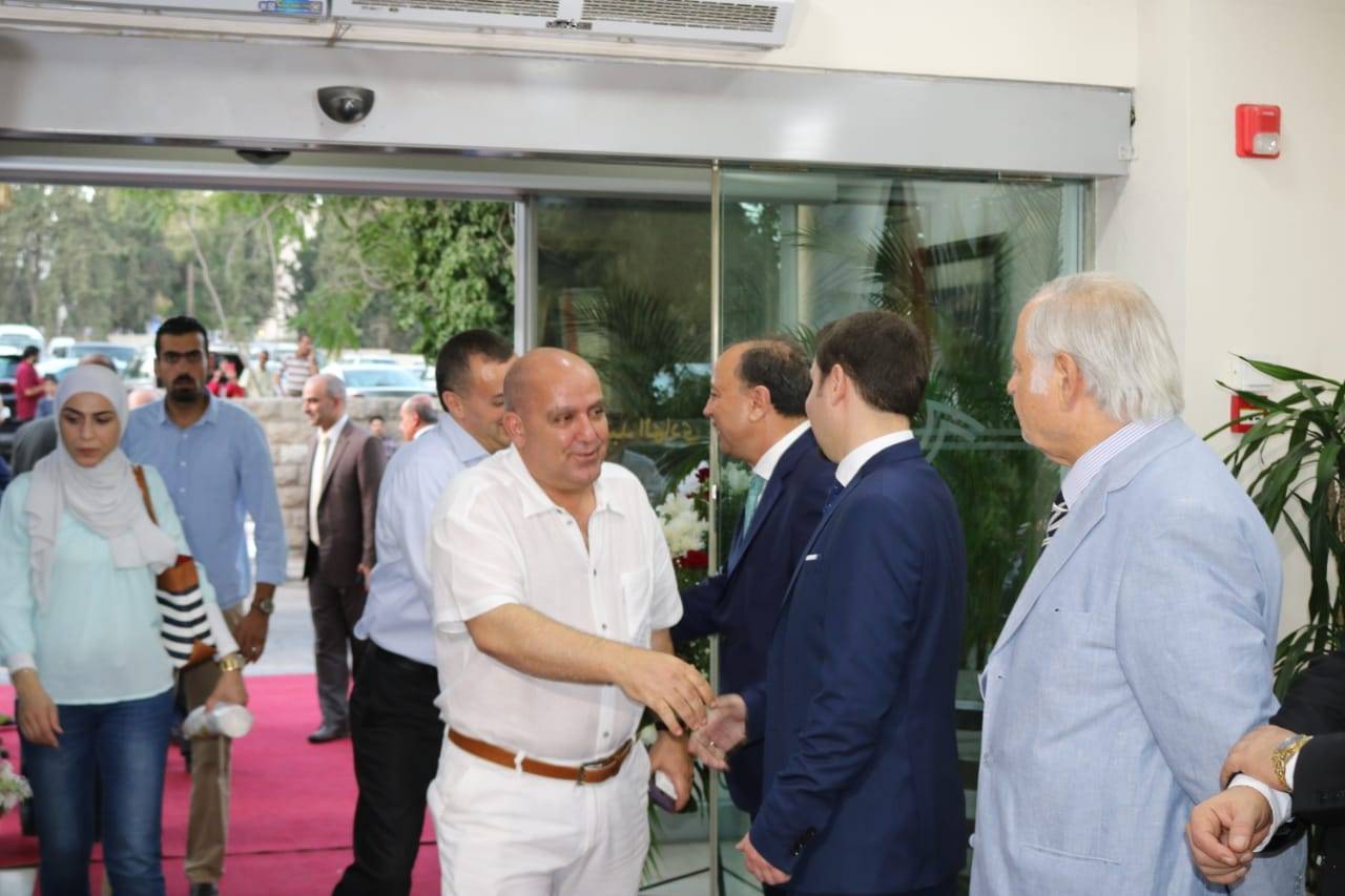 وزير الصحة يفتتح مستشفى عبدالهادي العام