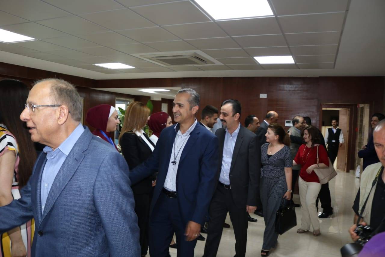 وزير الصحة يفتتح مستشفى عبدالهادي العام