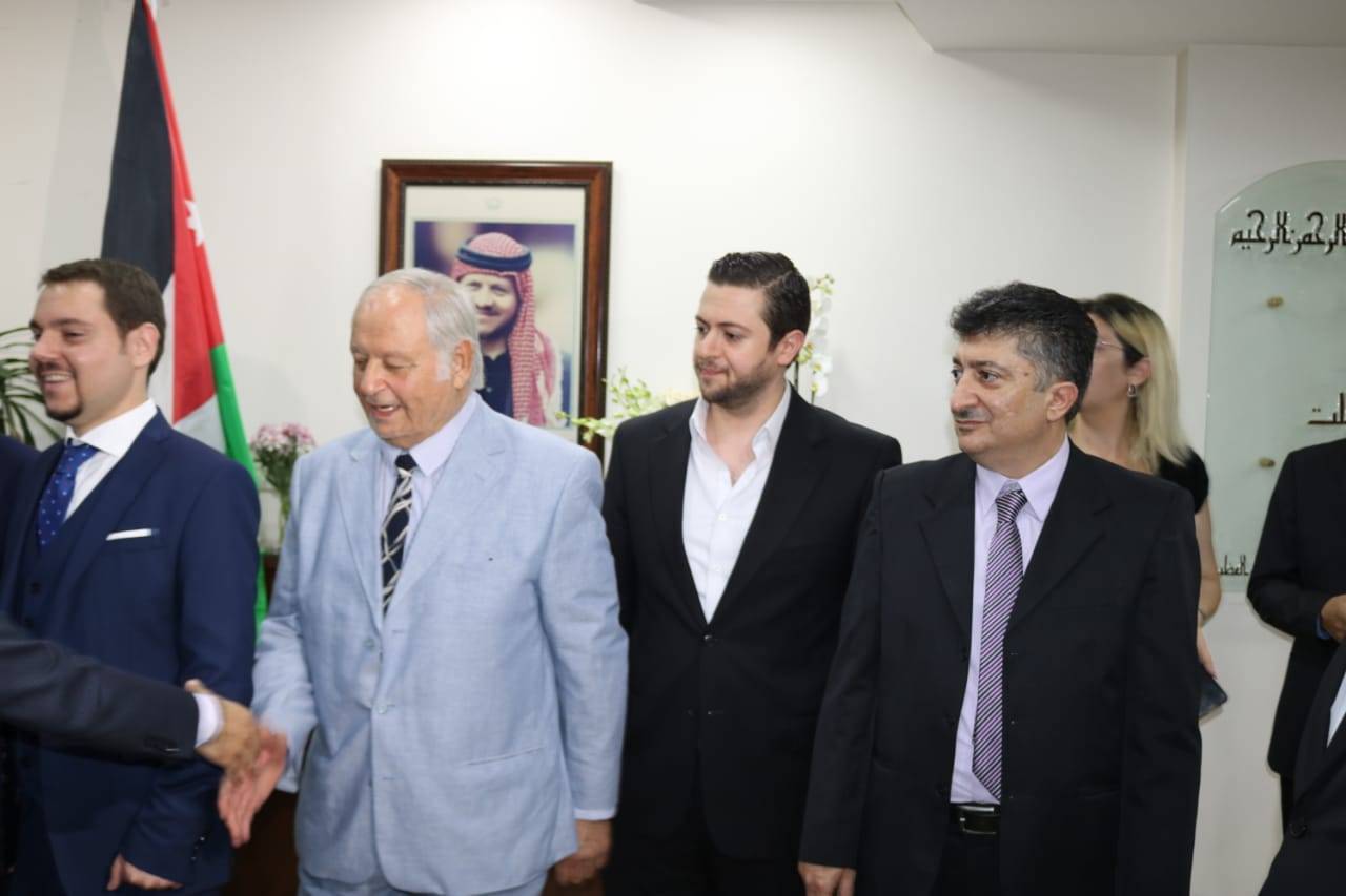 وزير الصحة يفتتح مستشفى عبدالهادي العام