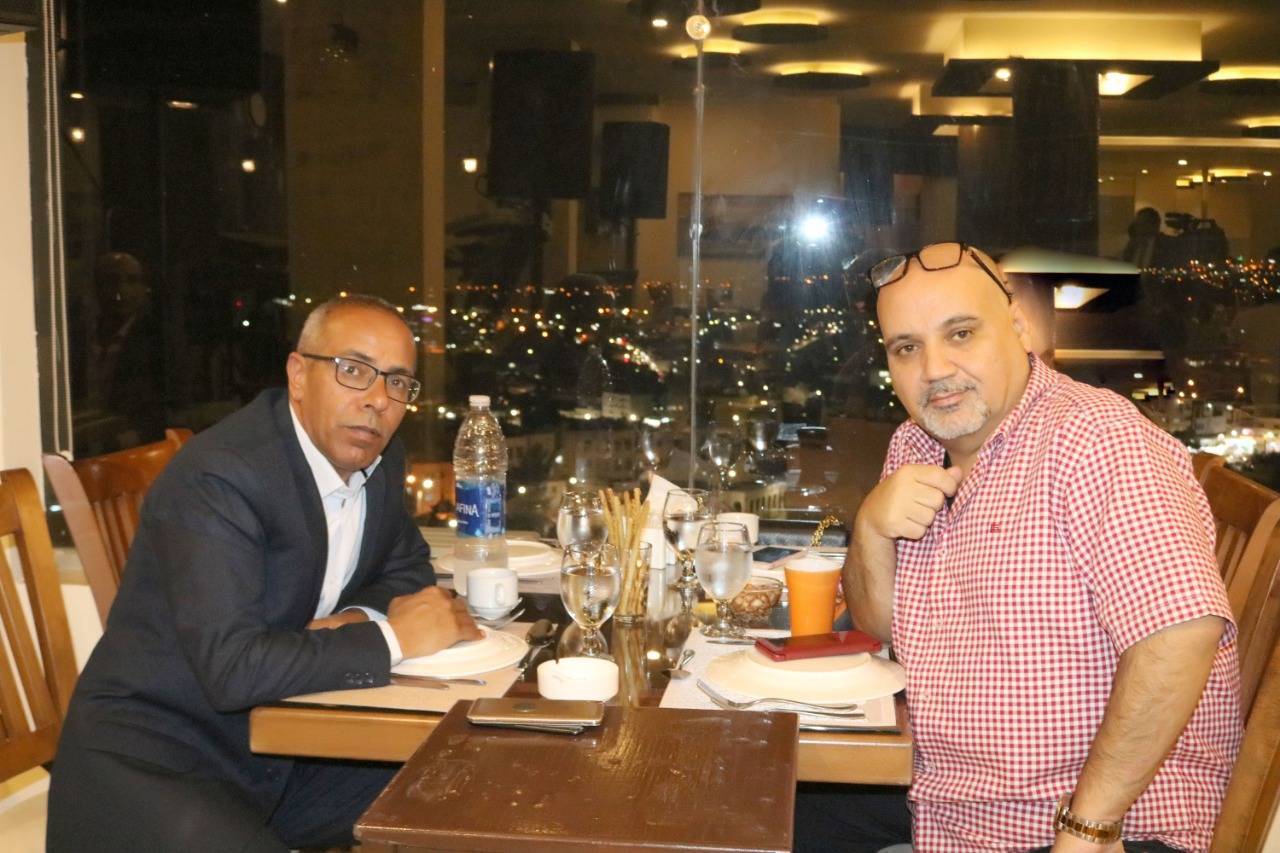 بالصور افتتاح انت عمري في الفحيص