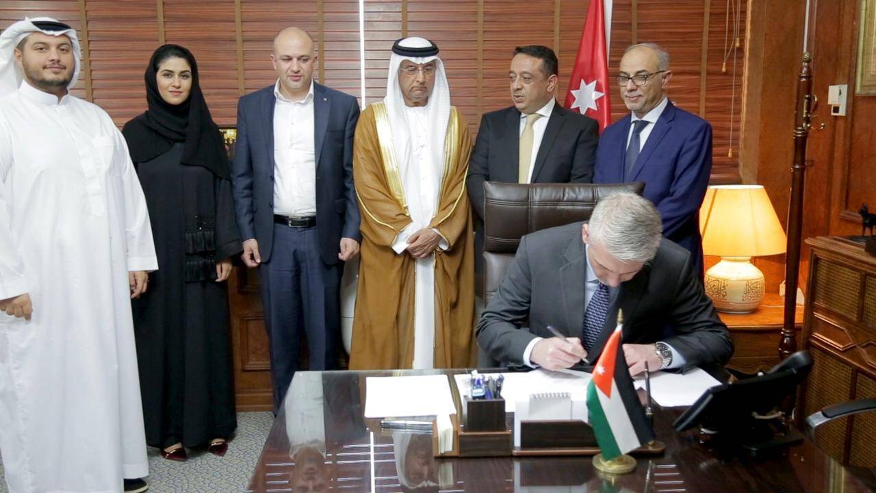 سفير الإمارات لدى الأردن يرافقه وفد اكسبو 2020 دبي يلتقون وزراء ومسؤولين في المملكة