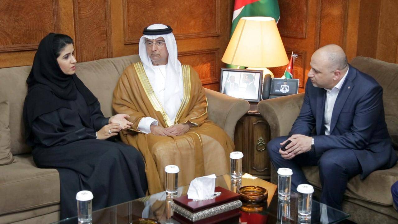 سفير الإمارات لدى الأردن يرافقه وفد اكسبو 2020 دبي يلتقون وزراء ومسؤولين في المملكة
