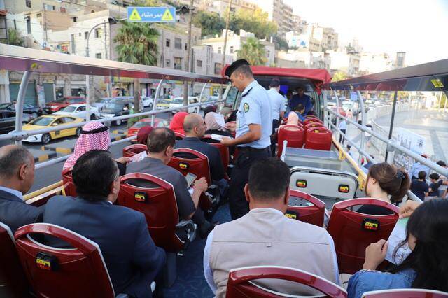 جولة رمزية رافضة لحوادث السير تجوب العاصمة عمان عنوانها: عيدنا بسلامتنا
