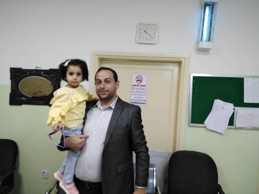 بالصور .. ادارة مستشفى النسائية والاطفال في محافظة المفرق تحتفل بعيد الاضحى مع المرضى .