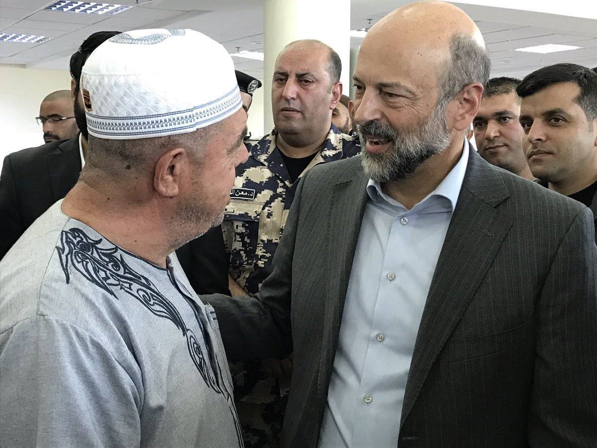 الرزاز يزور مركز حدود المدورة 