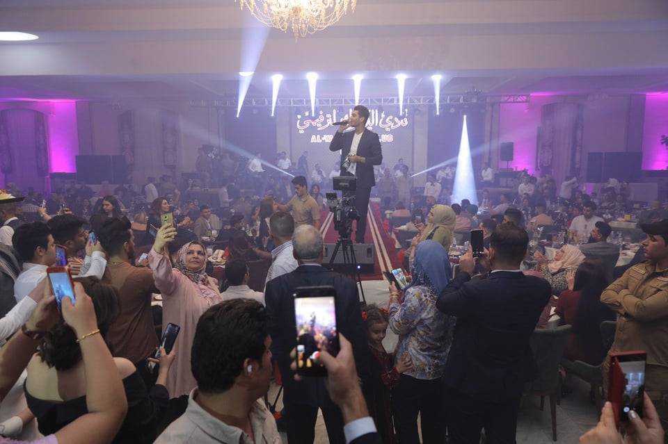 محمد عساف لأول مرة في بغداد وحضور جماهيري كبير