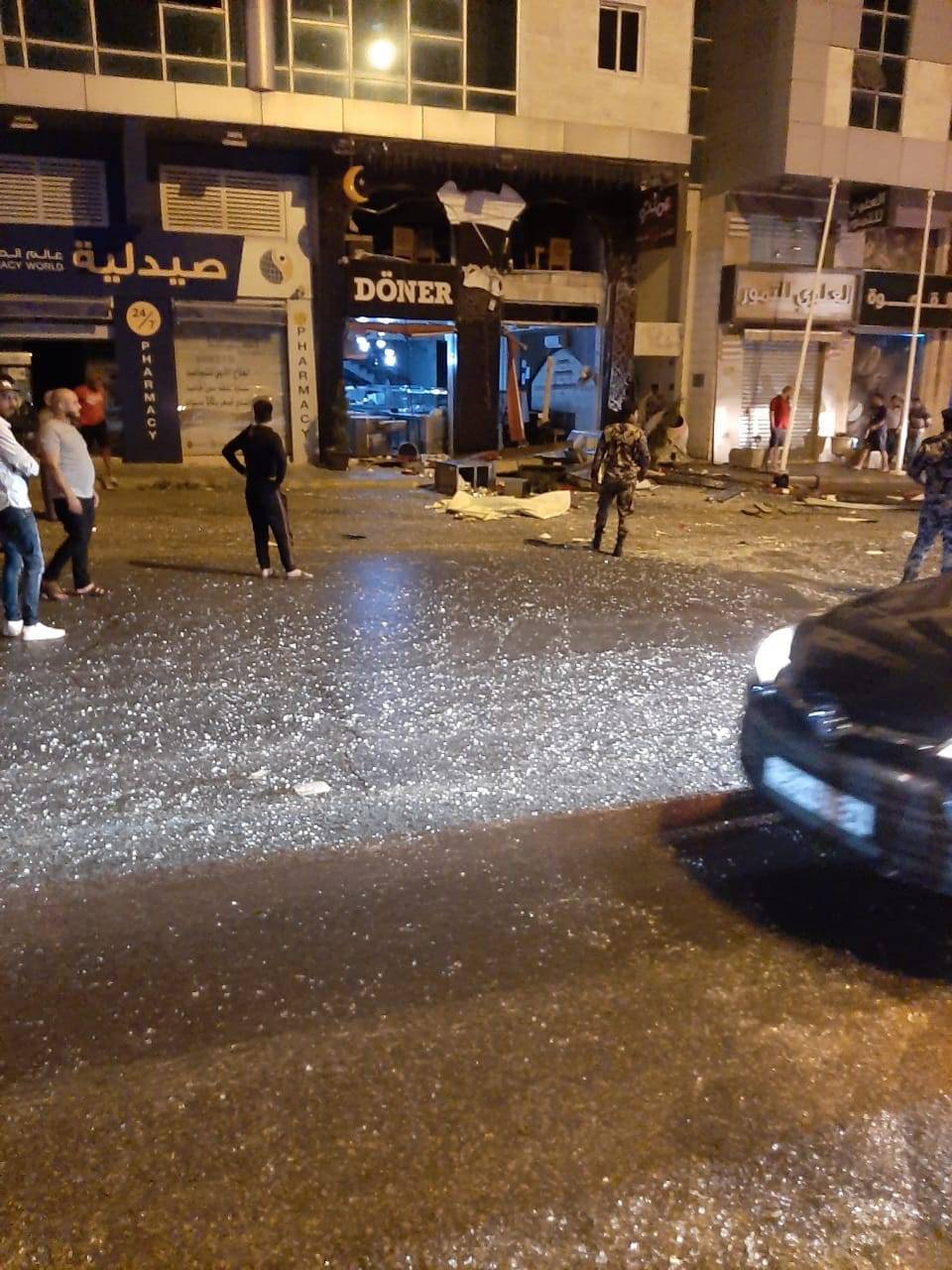 انفجار اسطوانة غاز في أحدالمطاعم بشارع المدينة المنورة 