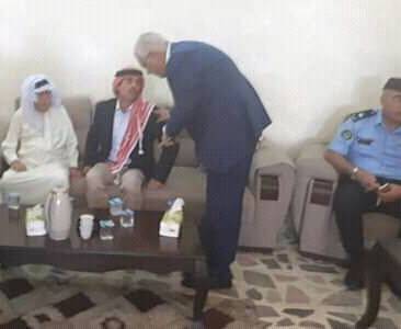 الامير حمزة يقدم واجب العزاء لعشيرة الشريدة 