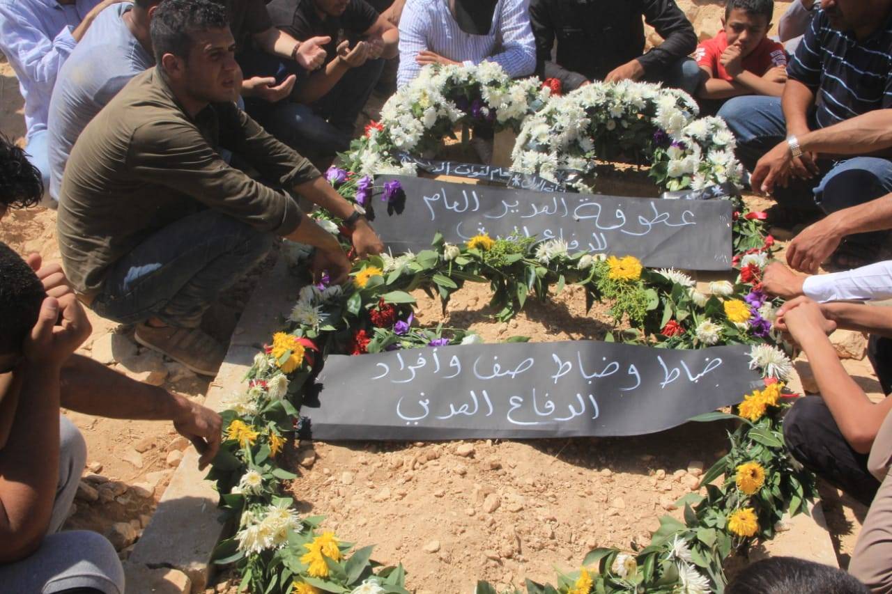 الدفاع المدني يشيع جثمان شهيد الواجب الوكيل السرحان بمحافظة المفرق
