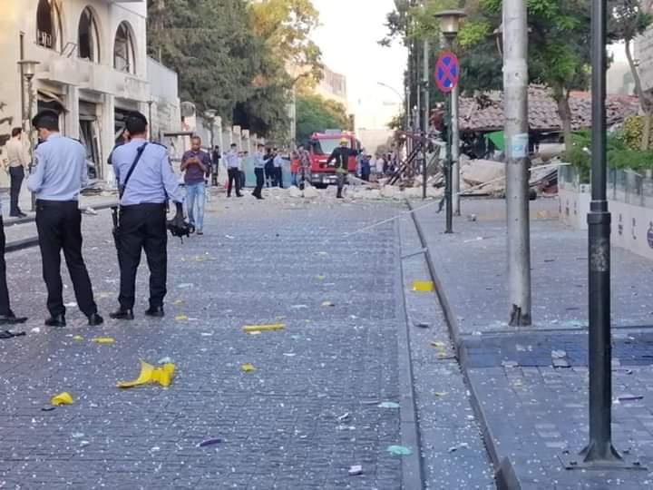 انفجار اسطوانة غاز فى احدى المطاعم بشارع الريمبو 