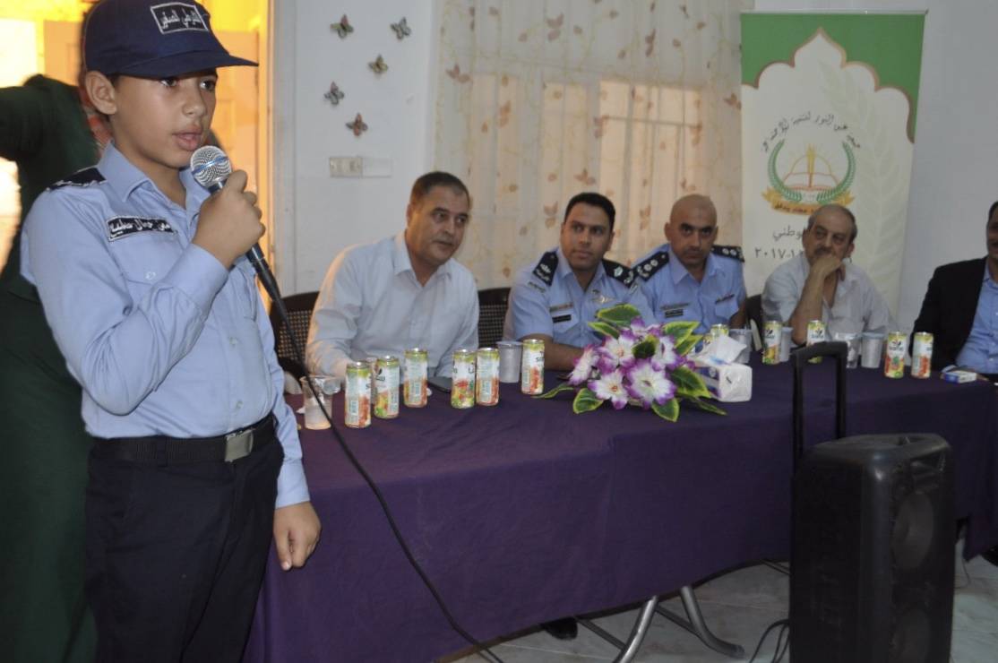 جمعية عبق النور تخرج طلاب النادي الصيفي من مبادرة الشرطي الصغير 