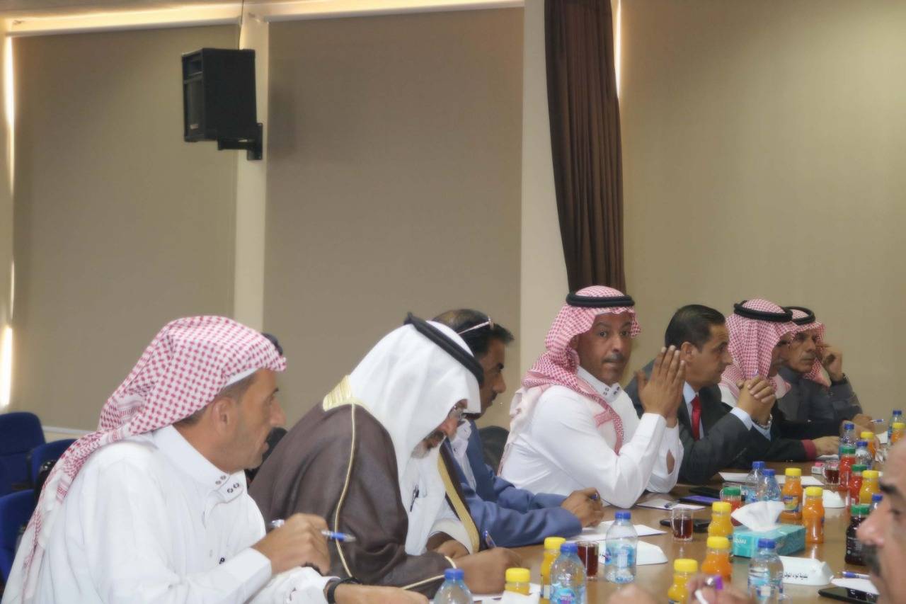 أجتماع تشاوري لرؤوساء بلديات الباديـــة الأردنية ( الشمالية ، الوسطى ، الجنوبية ) في قاعة بلدية لــــواء الموقـــر .