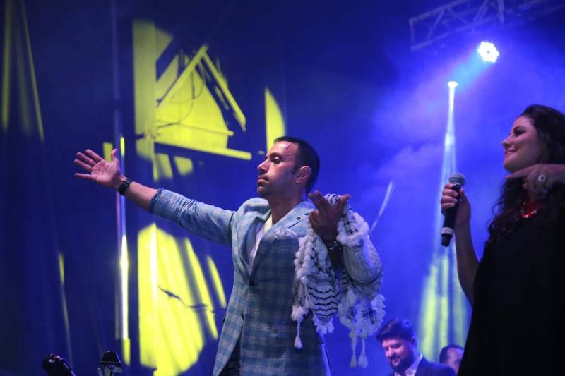 حضور جماهيري كثيف في حفل الفنان الفلسطيني ماهر العتيلي في مهرجان اتاوا