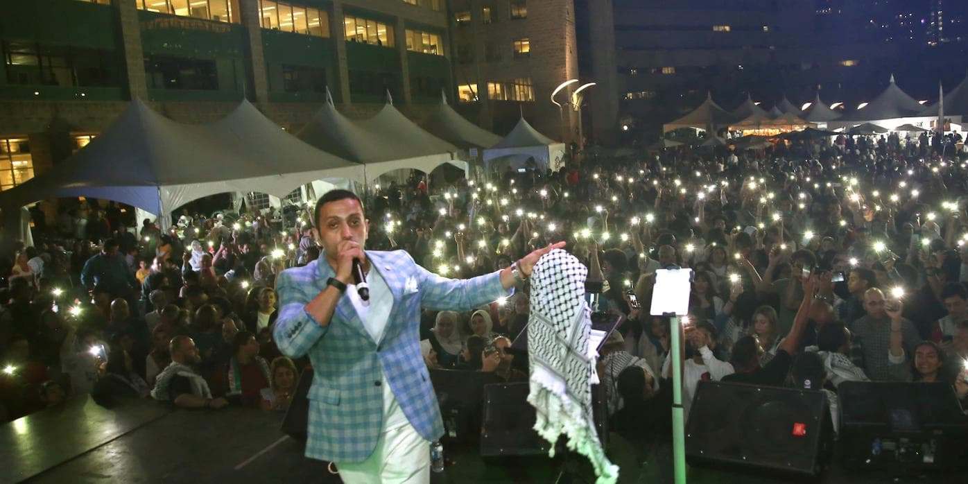 حضور جماهيري كثيف في حفل الفنان الفلسطيني ماهر العتيلي في مهرجان اتاوا