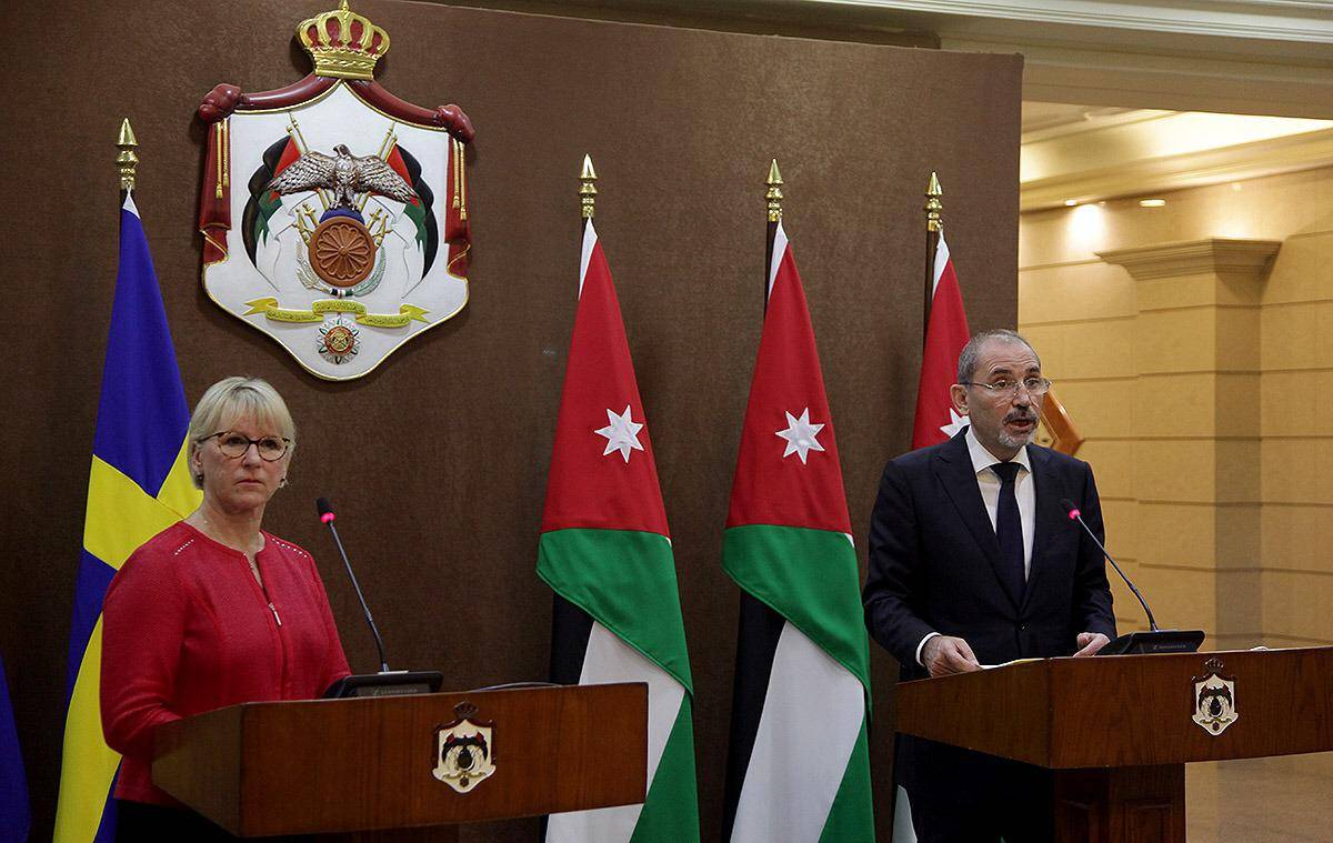الصفدي يلتقي وزيرة خارجية مملكة السويد مارغو والستروم