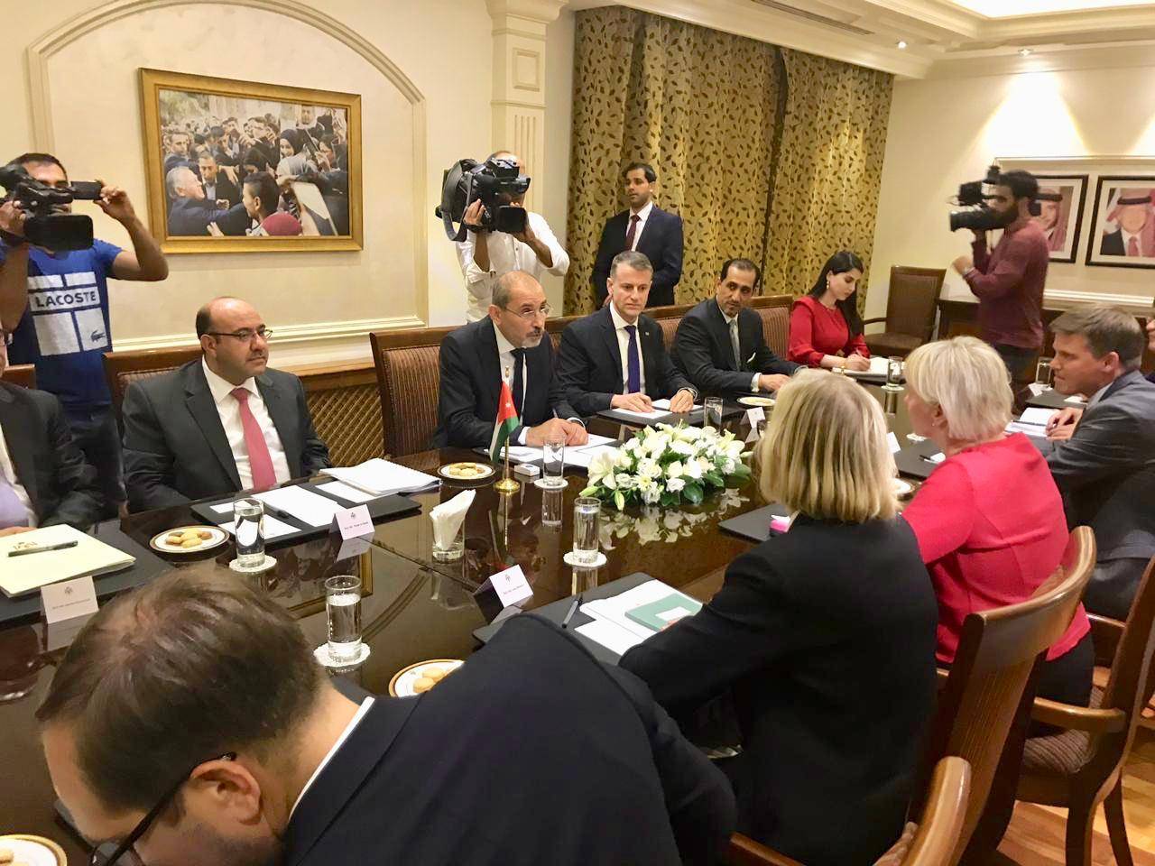 الصفدي يلتقي وزيرة خارجية مملكة السويد مارغو والستروم