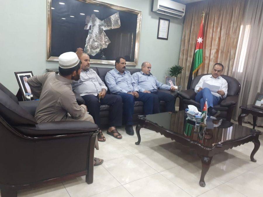 الشحاحدة يوعز بحماية محصول  الجوافه ضمن خطة حماية المنتج المحلي