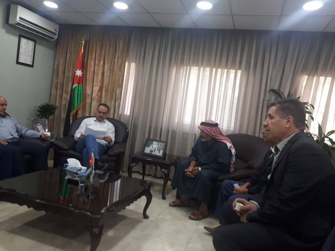 الشحاحدة يوعز بحماية محصول  الجوافه ضمن خطة حماية المنتج المحلي 