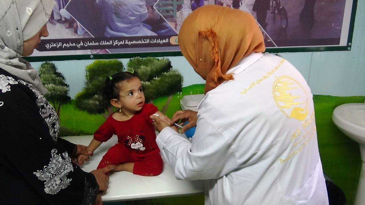 عيادات مركز الملك سلمان للإغاثة تقدم العلاج لاكثر من(15) الف حالة مرضية في مخيم الزعتري خلال شهر اغسطس من العام 2019 م  