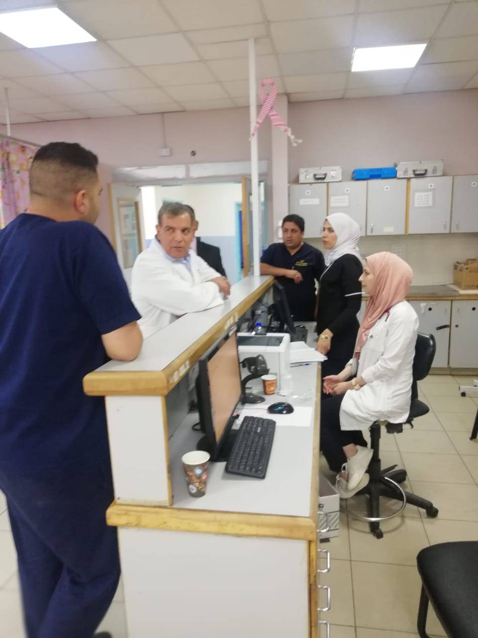 وزير الصحة سعد جابر يبدأ بالعمل كطبيب 