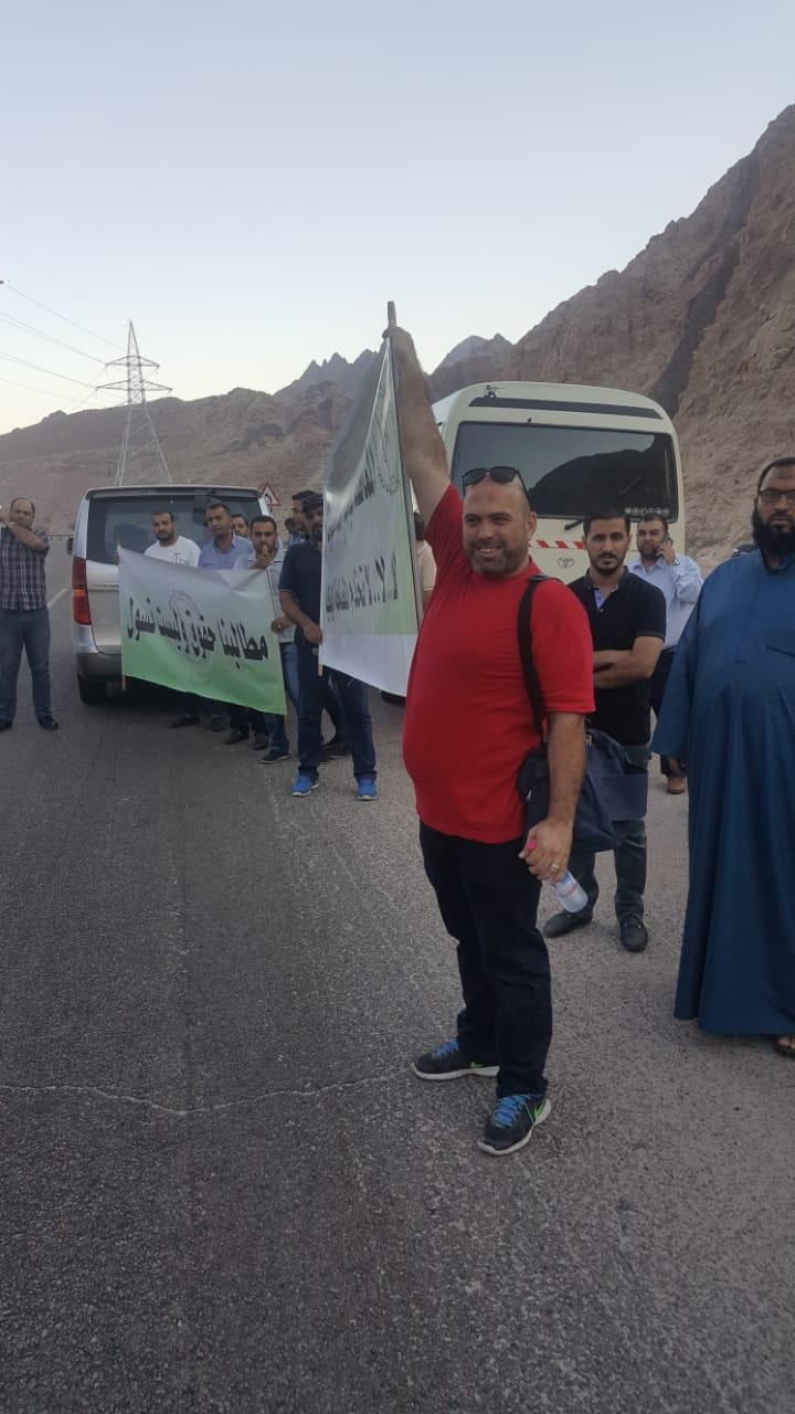 منع معلمي العقبة من الوصول الى عمان 