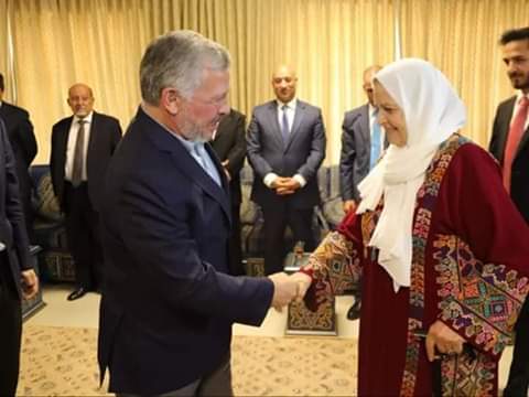 الملك وولي العهد يتناولان الغداء في منزل  الروابدة