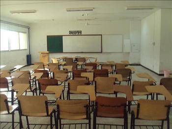 إضراب عام و مفتوح داخل أسوار المدارس