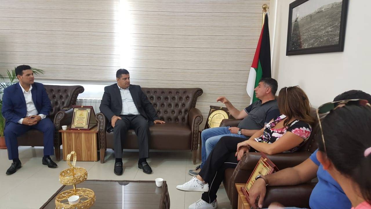 وفد من بلديه كفر  دبيان/لبنان يزور بلديه مادباالكبرى