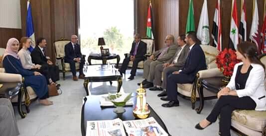 جامعة جدارا توقع مذكرة تفاهم مع جامعة كوينز بلفاست البريطاينة