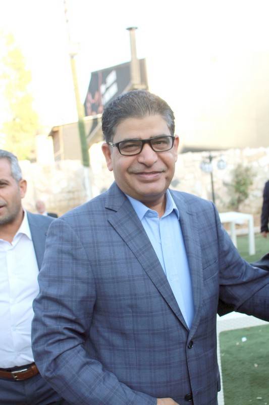 المحامي نضال ظاهر السعودي الف مبروك الخطوبة 