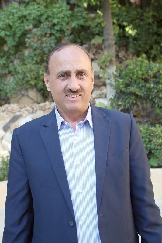 المحامي نضال ظاهر السعودي الف مبروك الخطوبة 