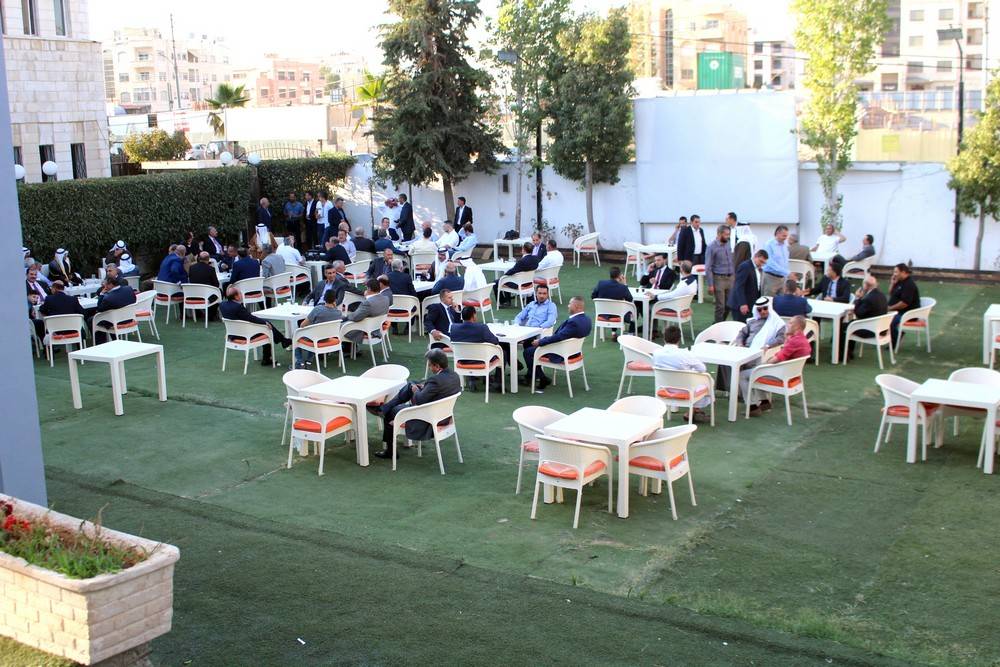 المحامي نضال ظاهر السعودي الف مبروك الخطوبة 