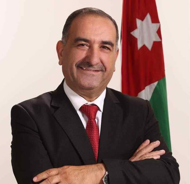 قم للمعلم بقلم الصحفي احمد العياصرة