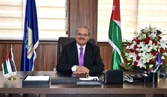 الدكتور عبيدات يباشر عمله رئيساً لجامعة جدارا