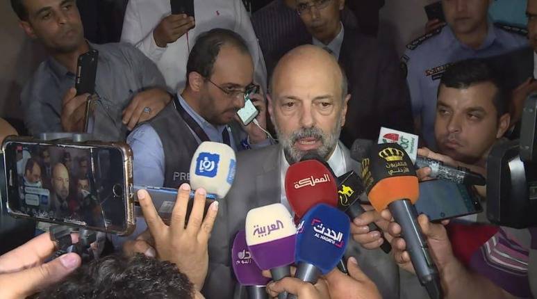 الرزاز .. لقاء المعلمين كان إيجابيآ وخطوة مهمة