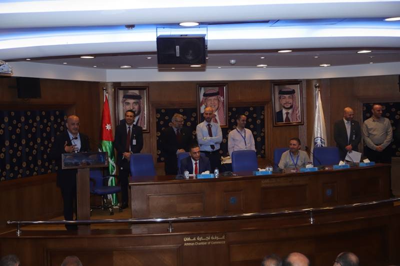 البدء بتوزيع تعويضات متضرري السيول في عمان