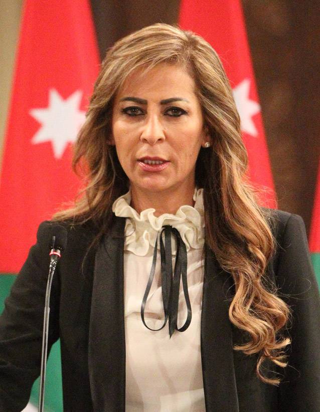 غنيمات: نؤكد أهمية دور المعلم ومهنته السامية التي تسهم في بناء النشء.