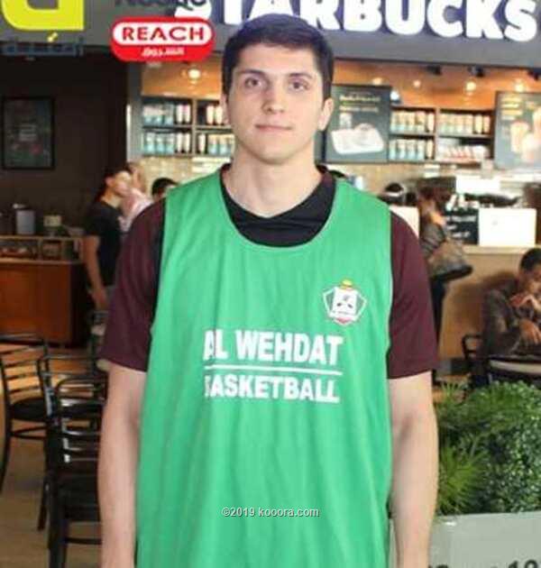 الوحدات يتعاقد مع اللاعب سامي بزيغ ليمثل فريق كرة السلة