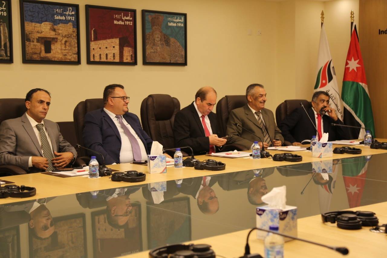الكلالدة يدعو الاحزاب السياسية لابراز دورها في الانتخابات