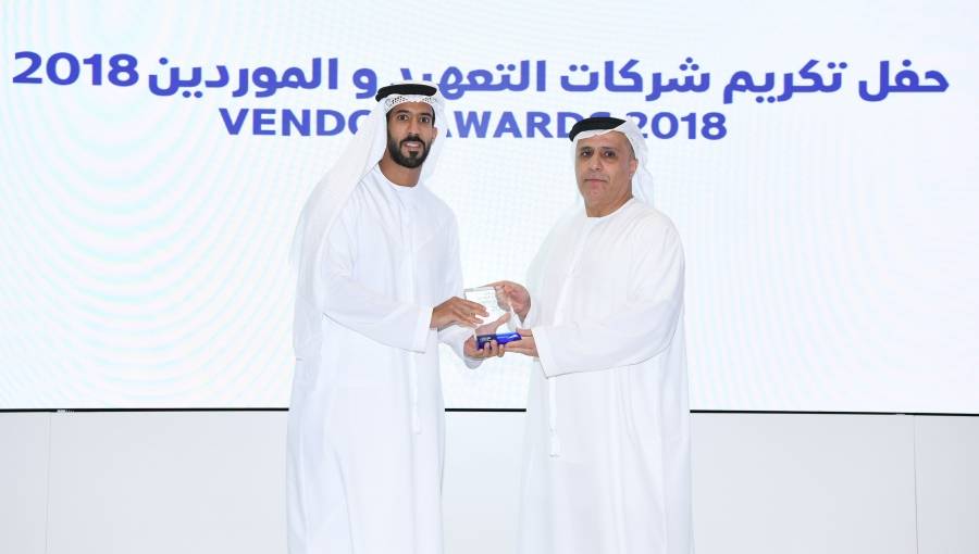 طرق دبي تكرم أفضل المتعهدين والموردين لعام 2018 مع استحداث فئتين جديدتين