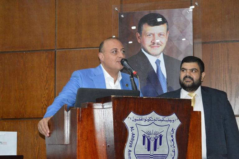 برعاية د. ماهر الحوراني .. مدارس الجامعة  الاولى والثانية  تُكرّم أساتذتها وطلبتها المتفوقين