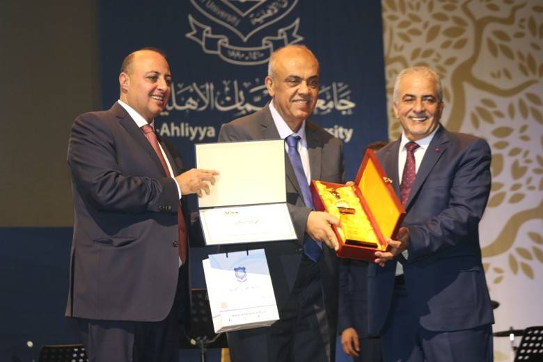 حفل بهيج لجامعة عمان الأهلية بمرور 30 عاما على تأسيسها