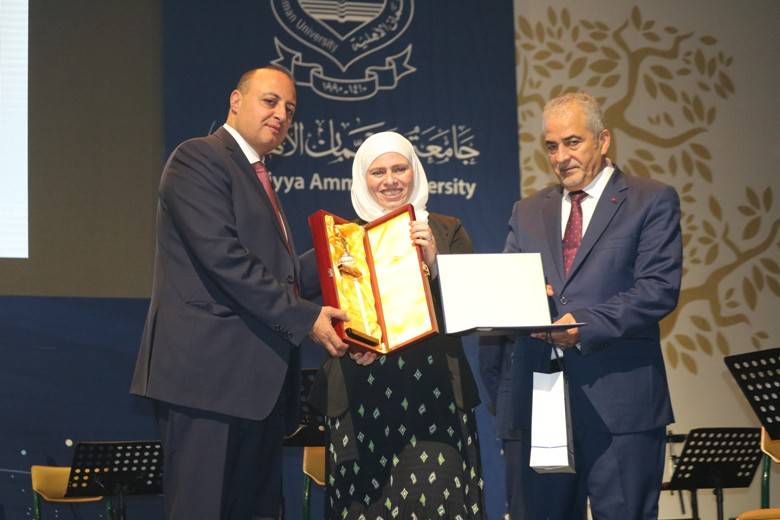 حفل بهيج لجامعة عمان الأهلية بمرور 30 عاما على تأسيسها