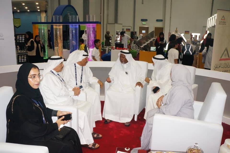 شارك نادي الامارات العلمي  في الملتقى العلمي العالمي 2019 بأبوظبي 