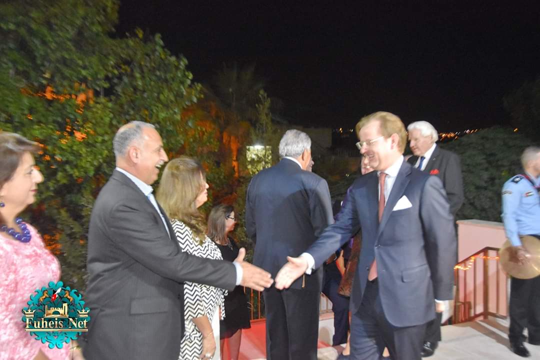 معالي الدكتور كامل ابو جابر يرعى الحفل السنوي لنادي الفحيص الأرثوذكسي