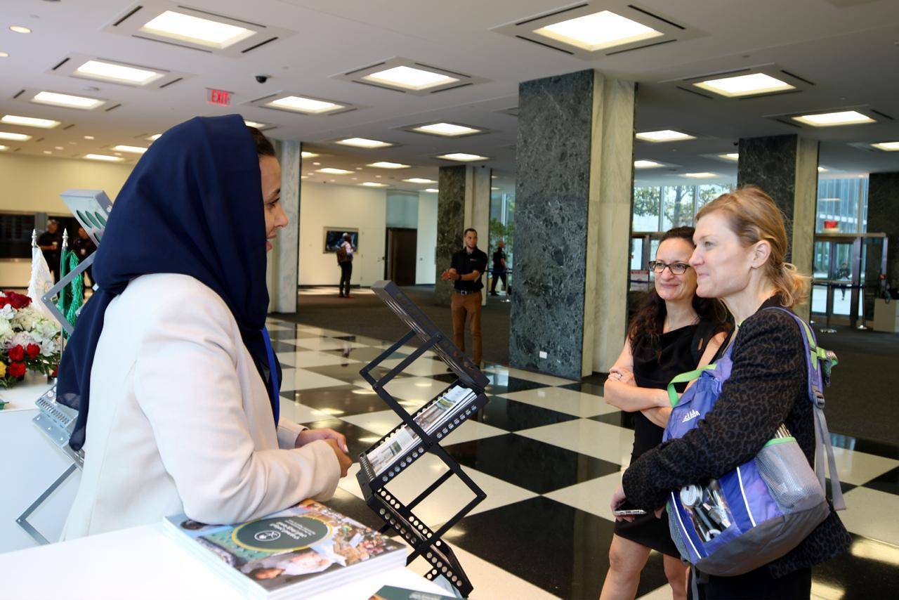 مشاركة فاعلة للمرأة السعودية للتعريف بالجهود التنموية للمملكة
