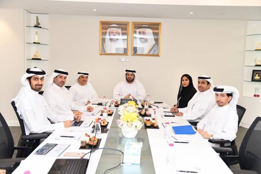 مجلس إدارة مؤسسة رُوّاد يوجه إلى تعزيز الخدمات المقدمة لمشاريع القطاع الصناعي في الشارقة