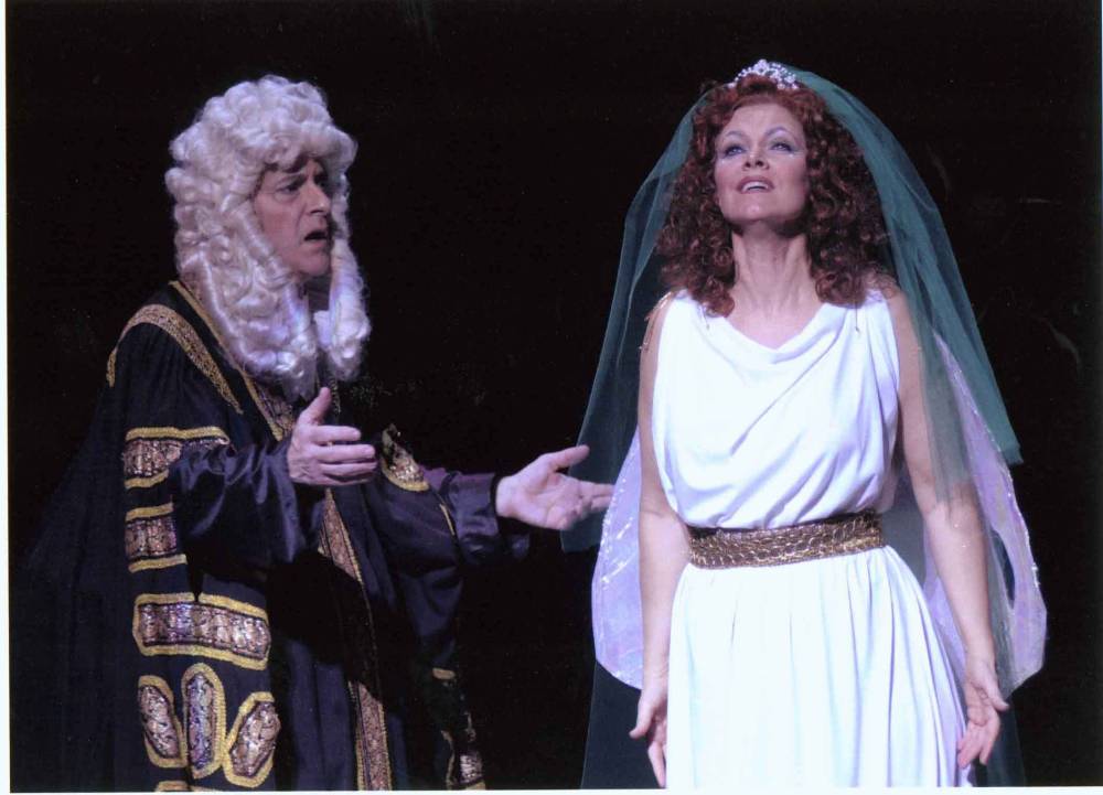 الشارقة تقف على عتبة مسرح دبي أوبرا لتأدية الأيقونة الأوبيرالية مسيح